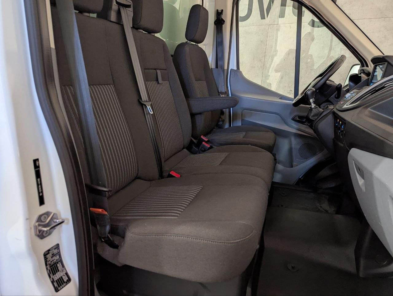 FORD TRANSIT CARROZADO PLATAFORMA 2.0TDCI 130CV L4 23 