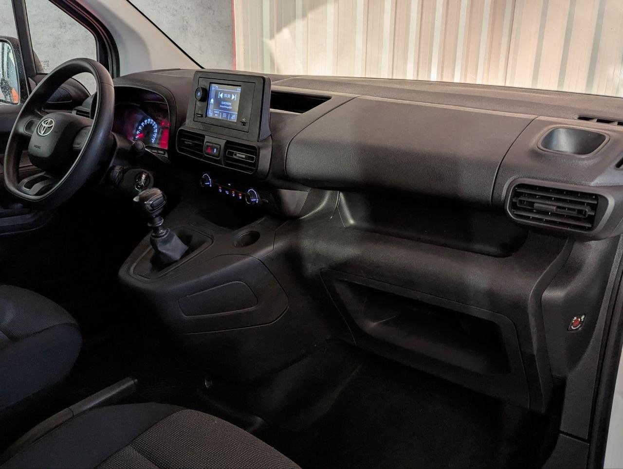 TOYOTA PROACE CITY VAN L1 1.5D 100CV GX 19 