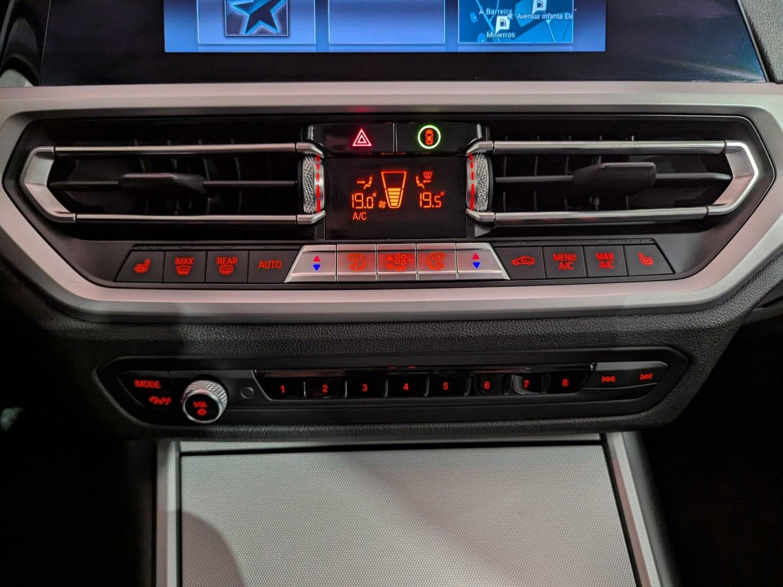 BMW SERIE 3 318D TOURING 150CV 28 