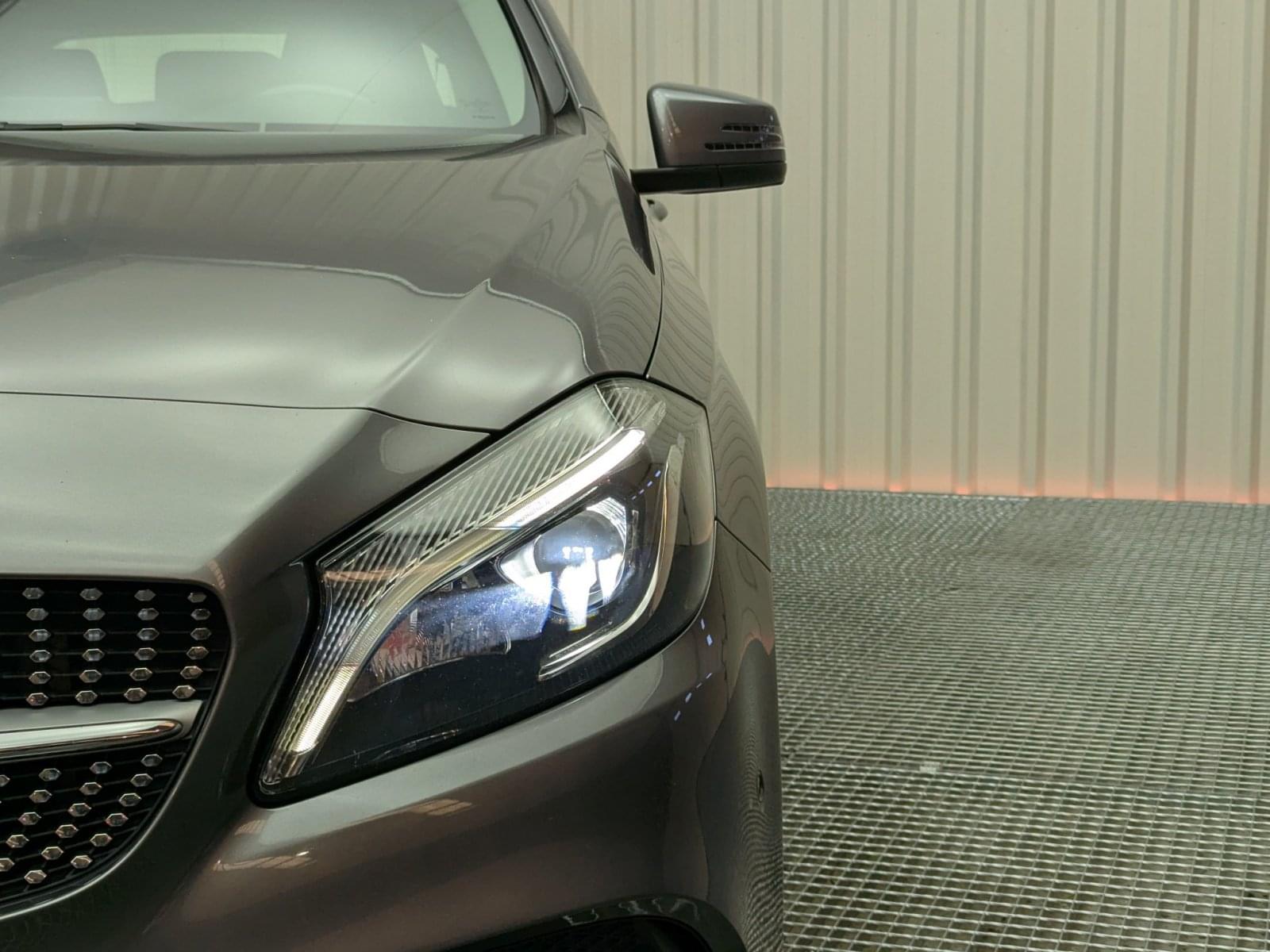 MERCEDES CLASE A A180 SPORT EDITION AMG 122CV 5 