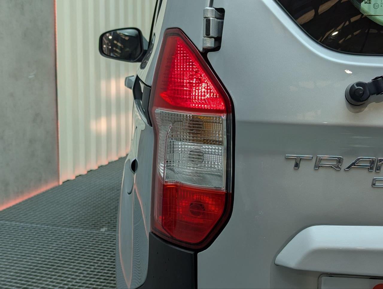 FORD TRANSIT COURIER COMBI TREND 1.5 TDCI 100CV 16 