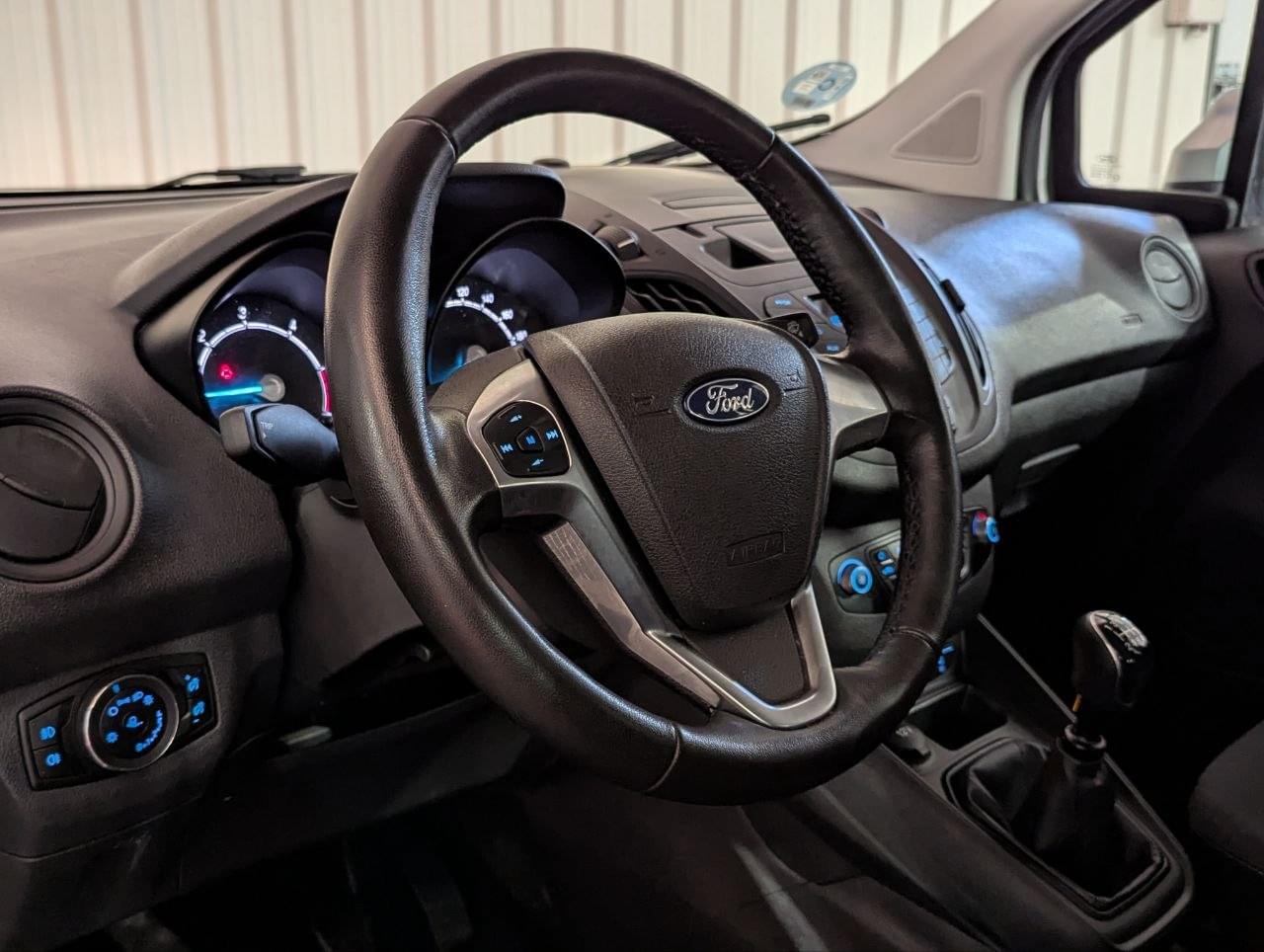 FORD TRANSIT COURIER COMBI TREND 1.5 TDCI 100CV 19