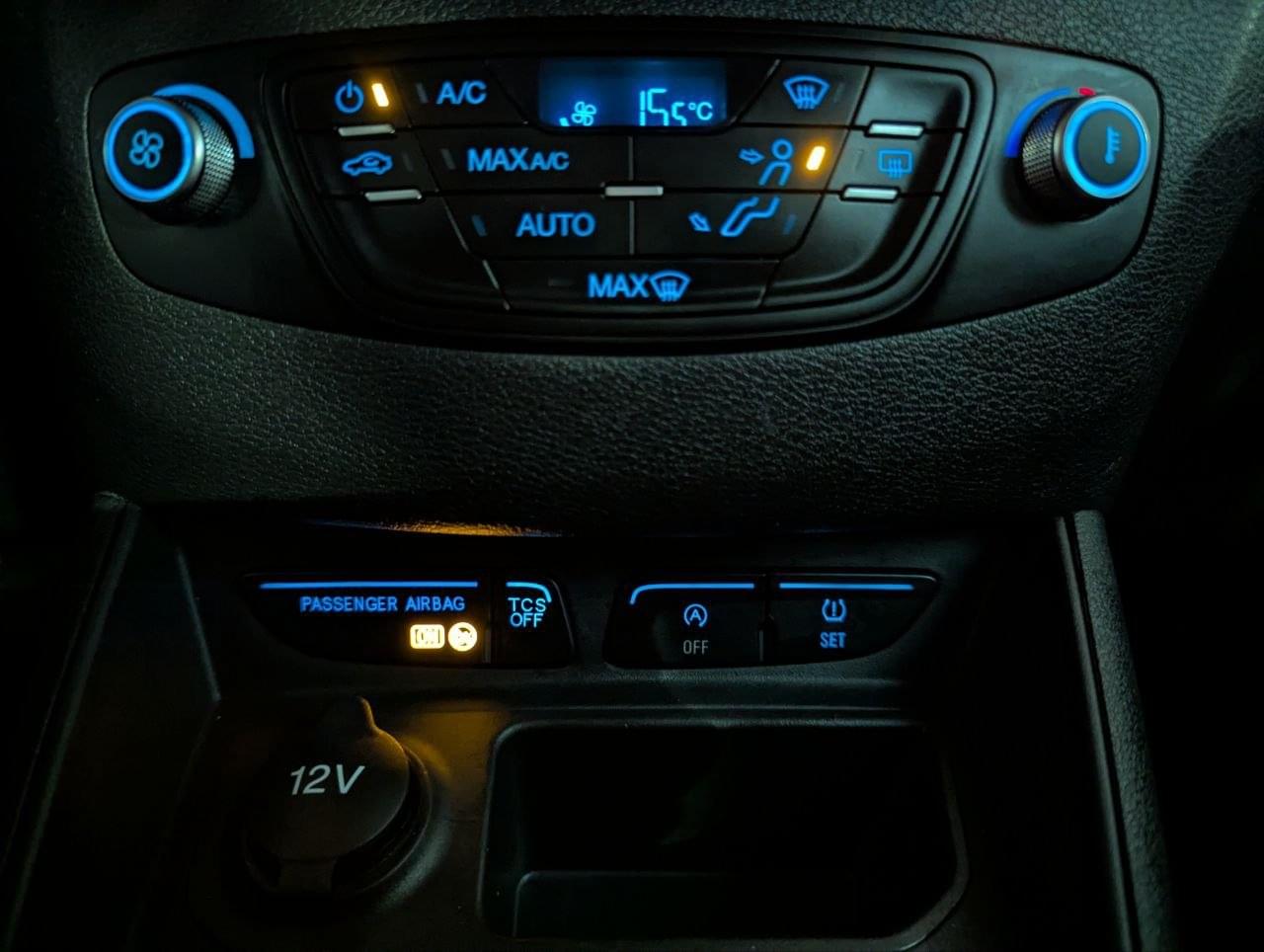 FORD TRANSIT COURIER COMBI TREND 1.5 TDCI 100CV 28