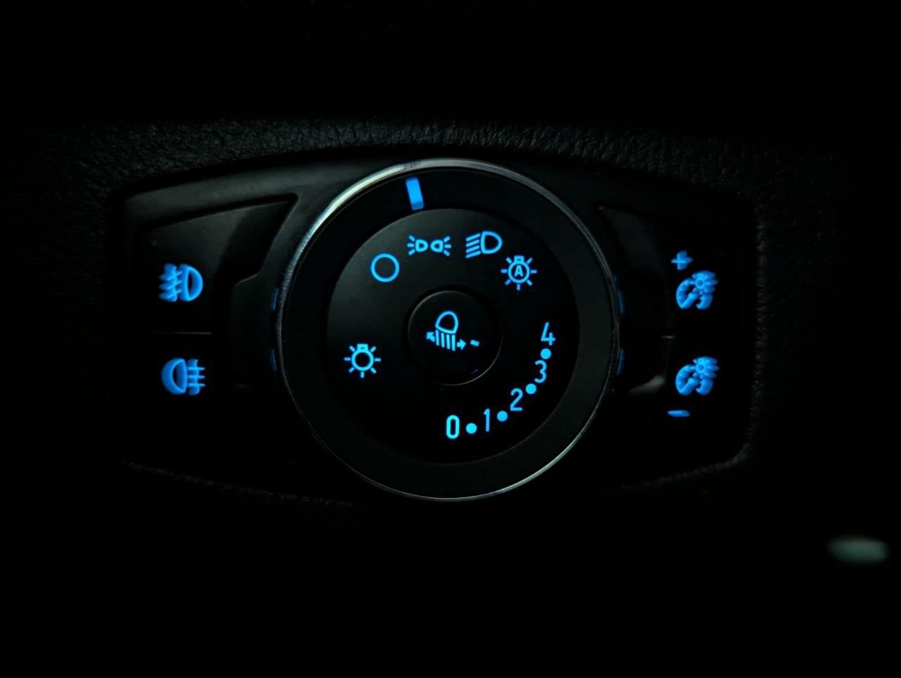 FORD TRANSIT COURIER COMBI TREND 1.5 TDCI 100CV 35