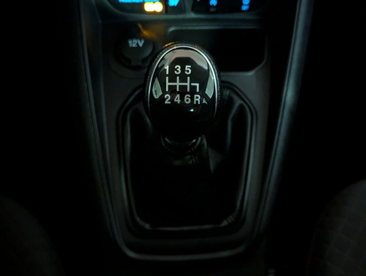 FORD TRANSIT COURIER COMBI TREND 1.5 TDCI 100CV 27