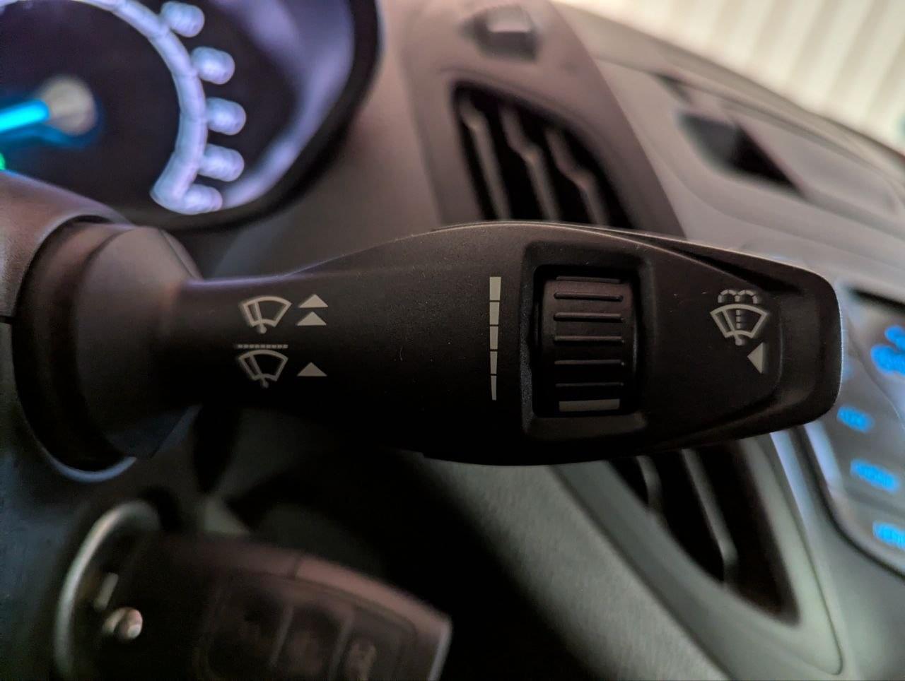 FORD TRANSIT COURIER COMBI TREND 1.5 TDCI 100CV 34