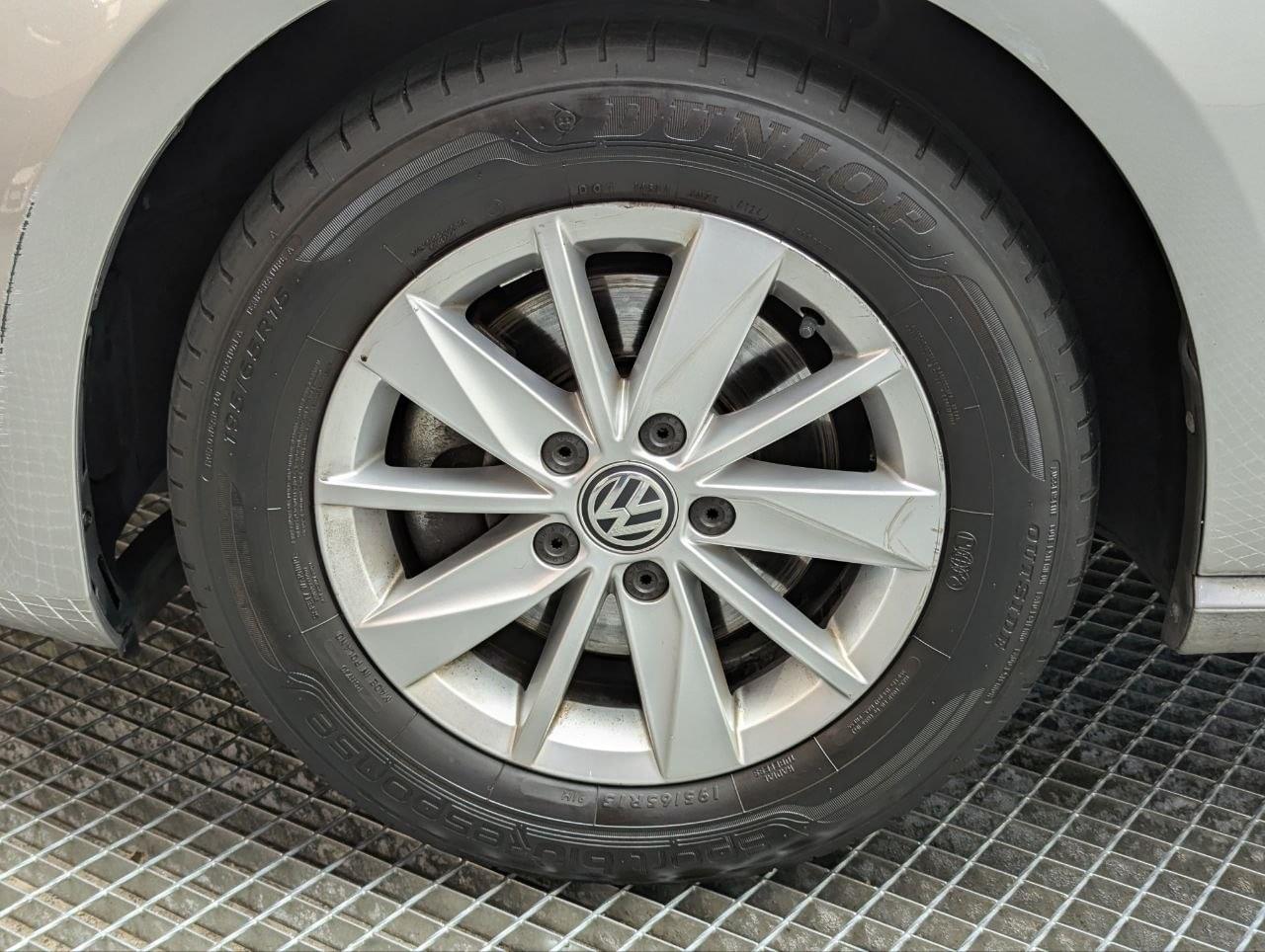 VOLKSWAGEN GOLF ADVANCE 1.6 TDI  110CV 9 