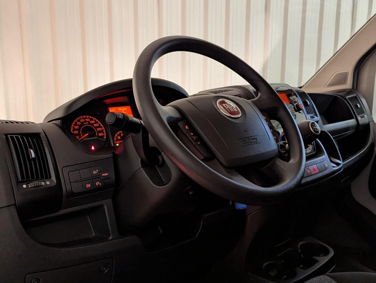 FIAT DUCATO CARROZADO IGLUVAN 3.0 GNC 136CV 19 
