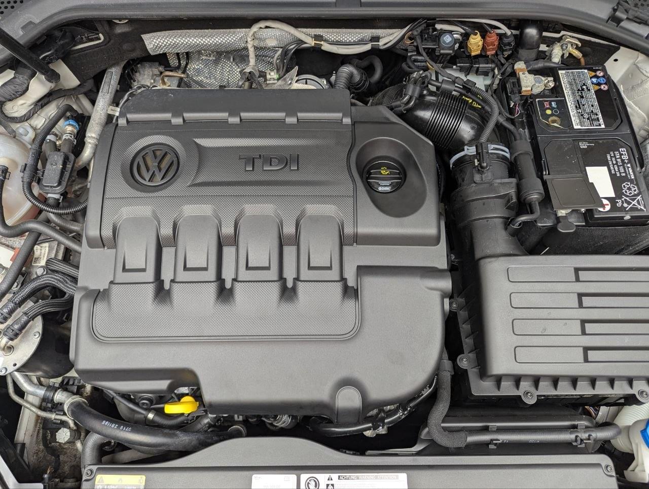 VOLKSWAGEN GOLF 2.0 TDI BMT 150 CV R-LINE VARIANT 13 