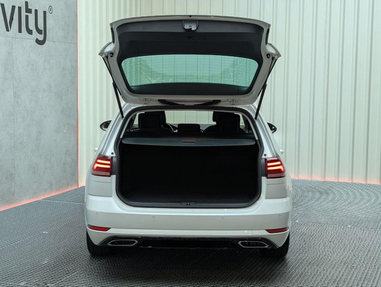 VOLKSWAGEN GOLF 2.0 TDI BMT 150 CV R-LINE VARIANT 20 