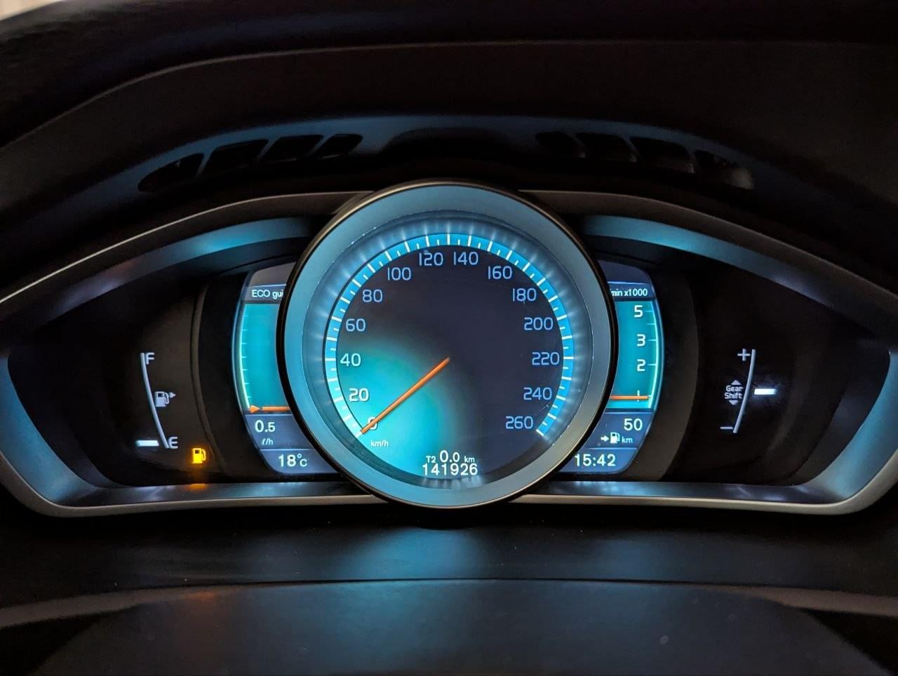VOLVO V40 D2 116CV OCEAN RACE 26 
