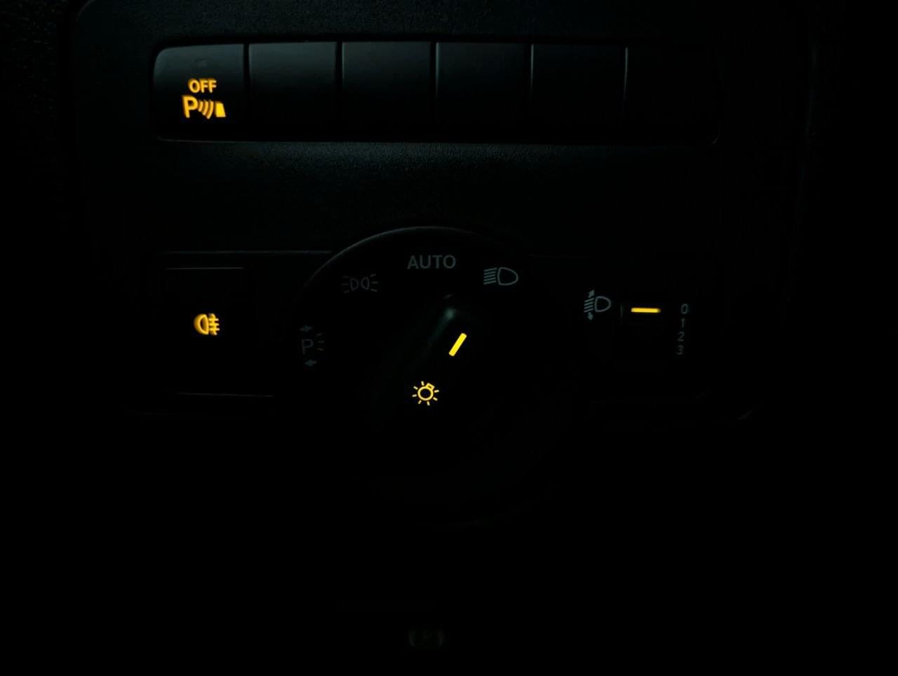 MERCEDES VITO FURGON 116CDI AUTOMATICO 36 