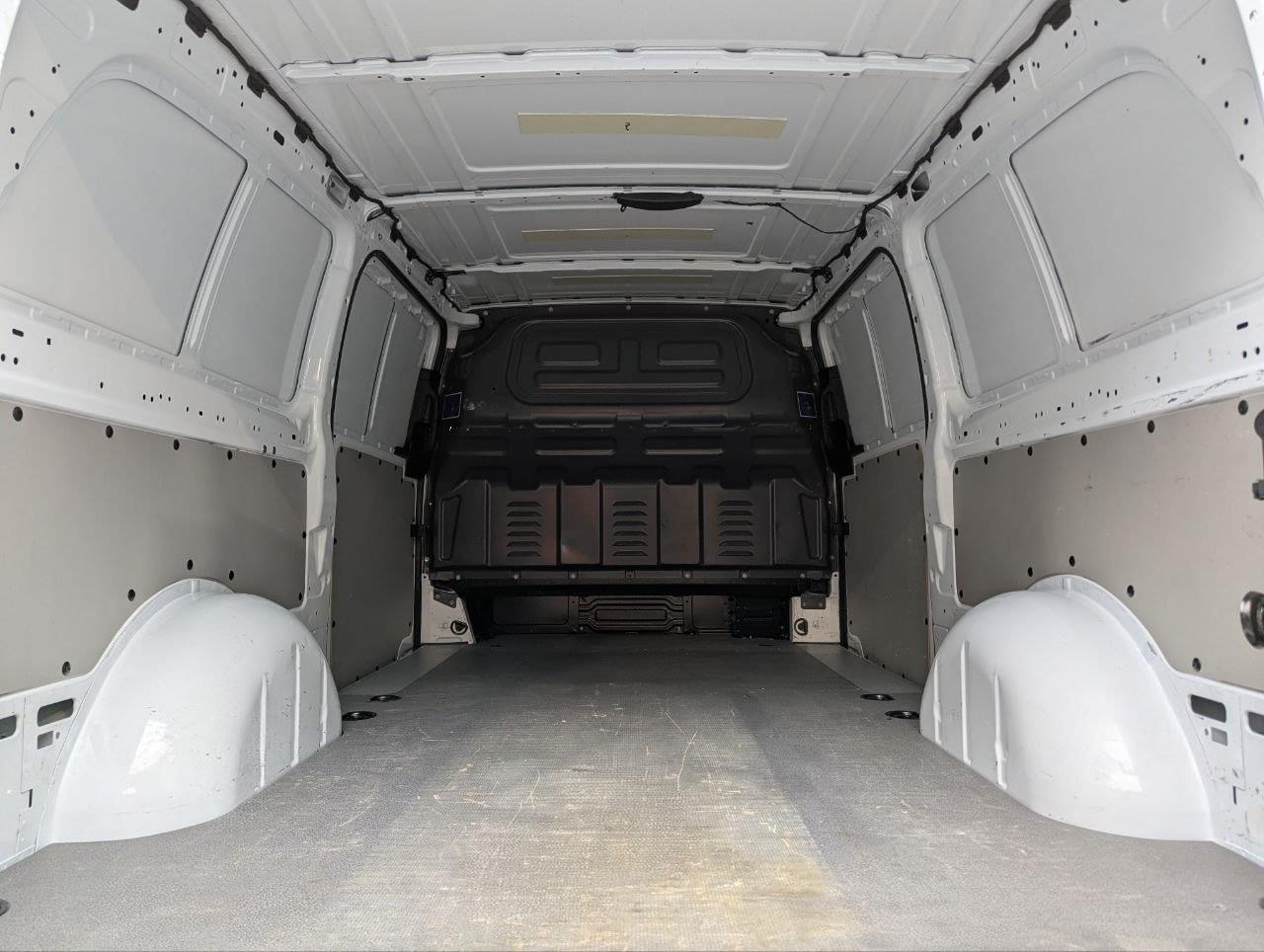 MERCEDES VITO FURGON 116CDI AUTOMATICO 23 