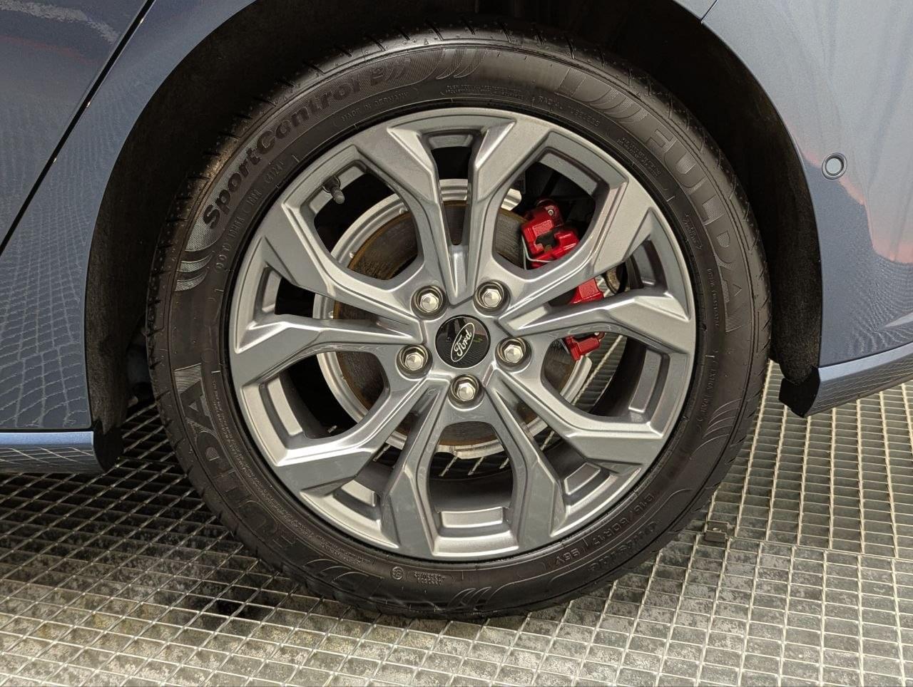 FORD FOCUS 1.O ECOOBOST MHEV 125CV ST-LINE 10 