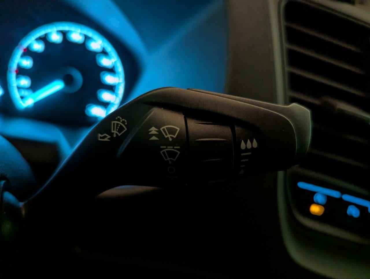 FORD TRANSIT CUSTOM FURGON L2H1 2.0 TDCI 130CV TREND 32 