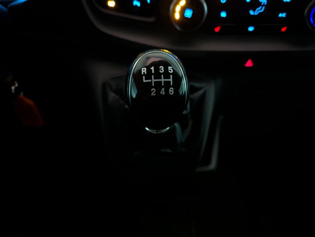 FORD TRANSIT CUSTOM FURGON L2H1 2.0 TDCI 130CV TREND 25 