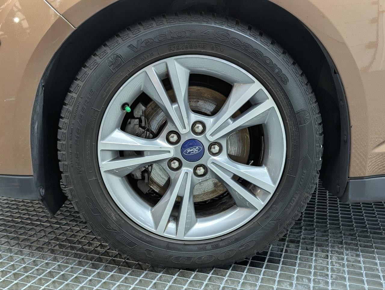 FORD GRAND C-MAX 1.0 ECOBOOST 125CV 9 