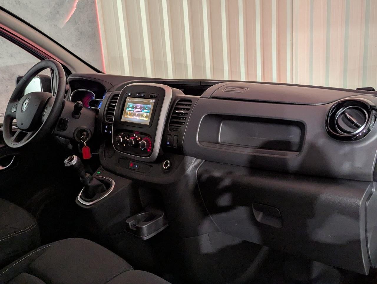 RENAULT TRAFIC FURGON 2.0 DCI 120 CV  L2H1 21 