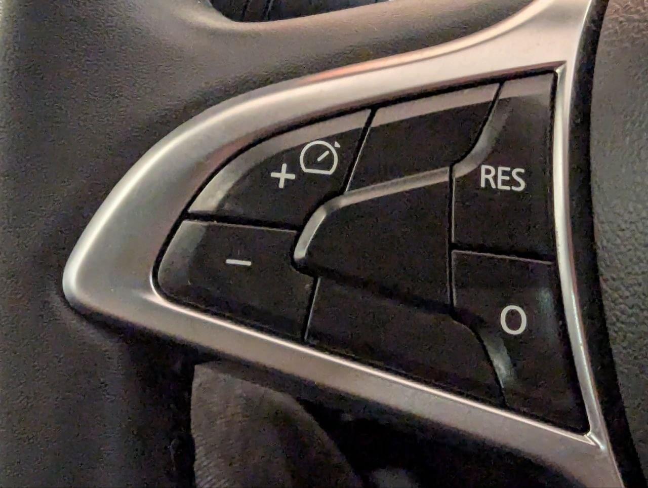 DACIA DUSTER PRESTIGE BLUE DCI 115CV 4X4 33 