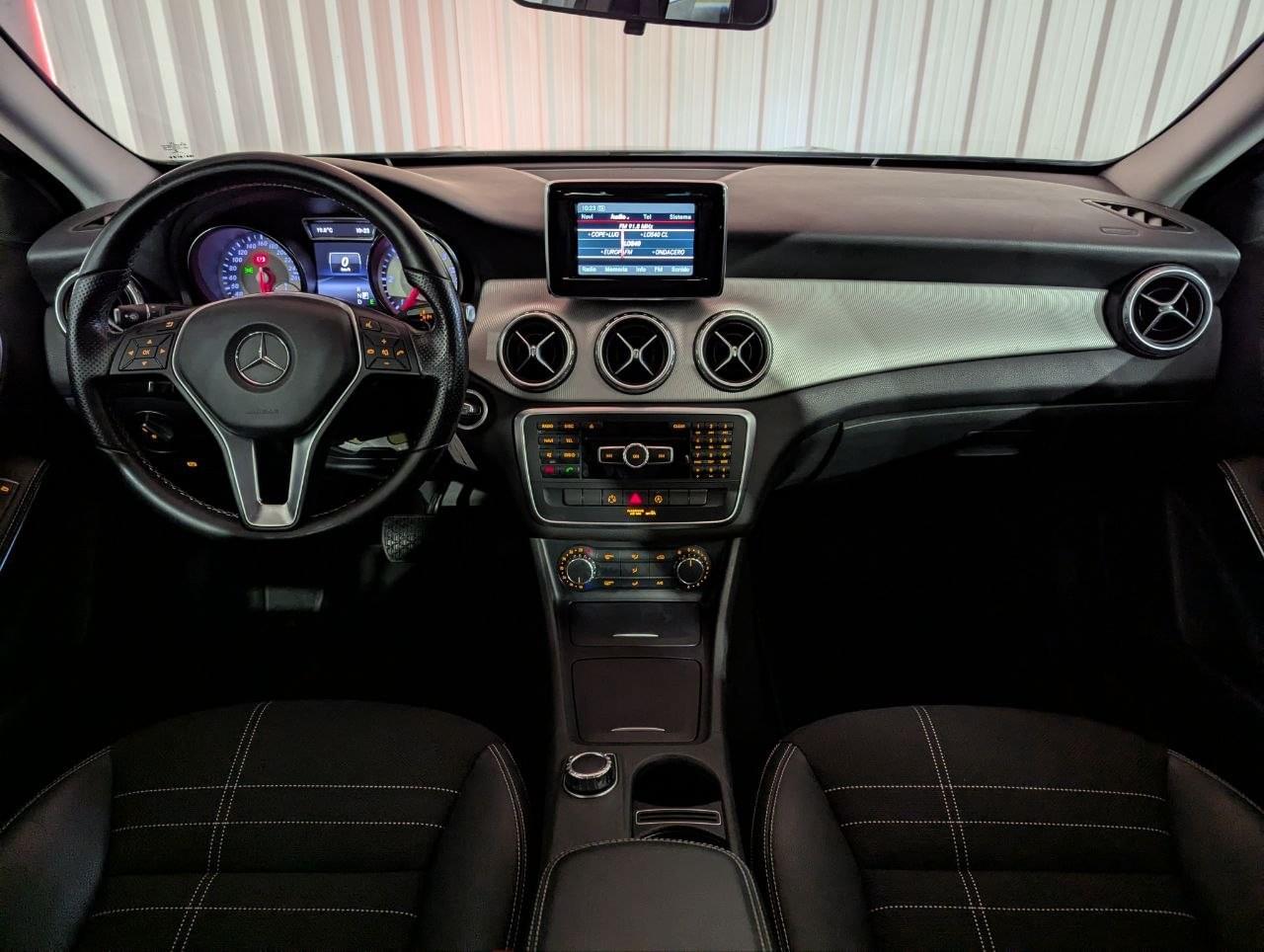 MERCEDES CLASE GLA 200 CDI 136CV AUT URBAN 24 