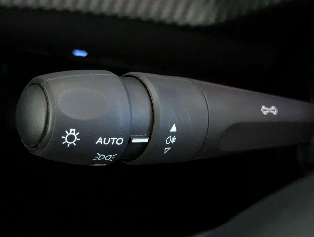 PEUGEOT E-2008 ELECTRICO ALLURE PACK 136CV 40