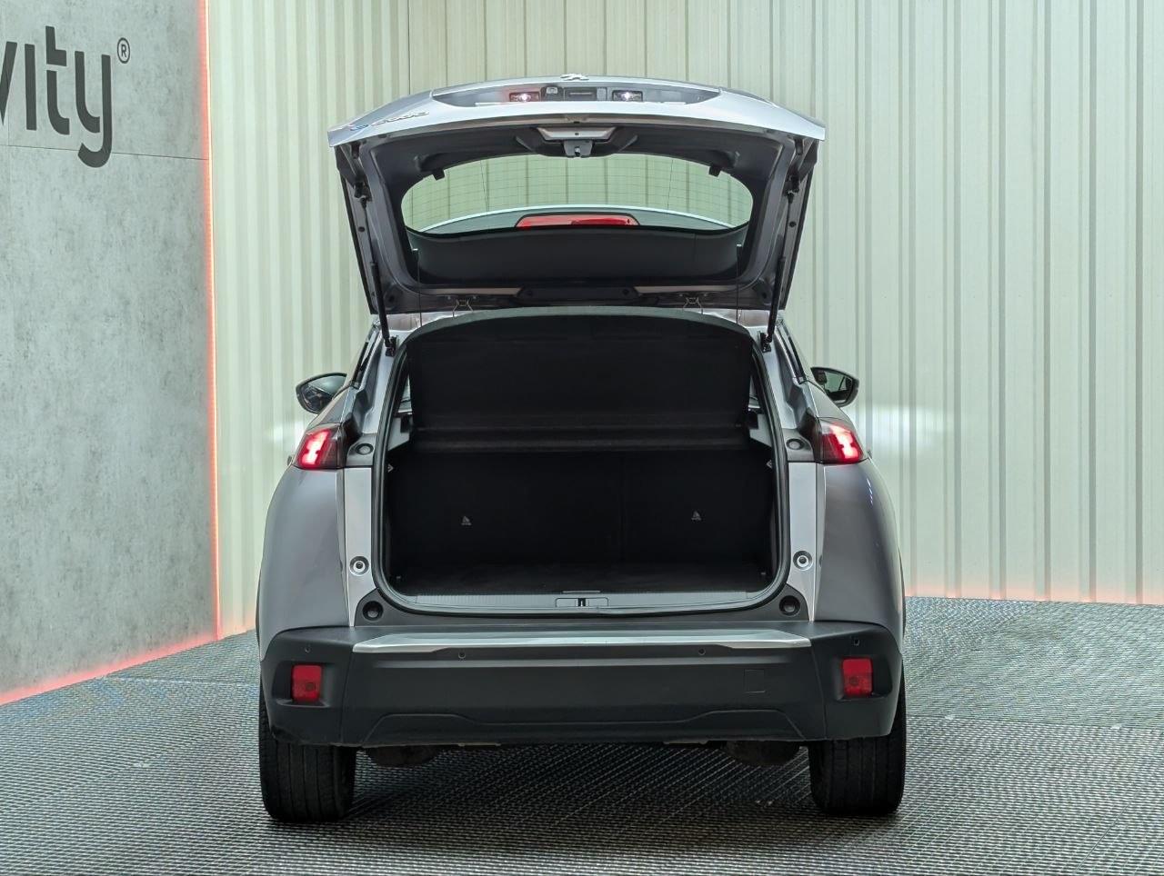 PEUGEOT E-2008 ELECTRICO ALLURE PACK 136CV 17