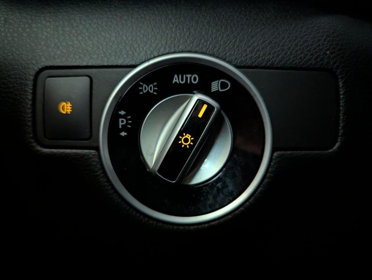 MERCEDES CLASE B B180 CDI URBAN 37