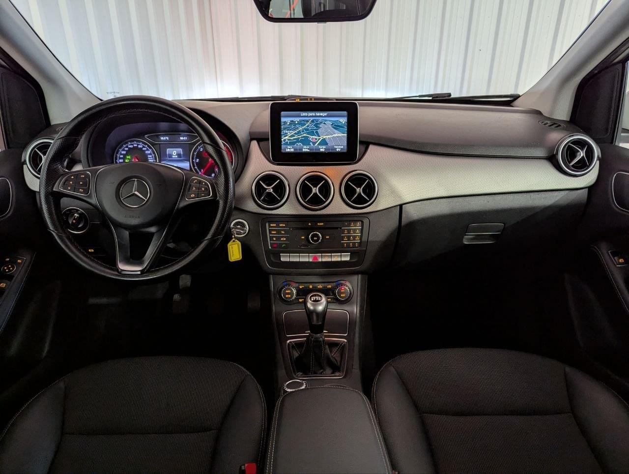 MERCEDES CLASE B B180 CDI URBAN 22