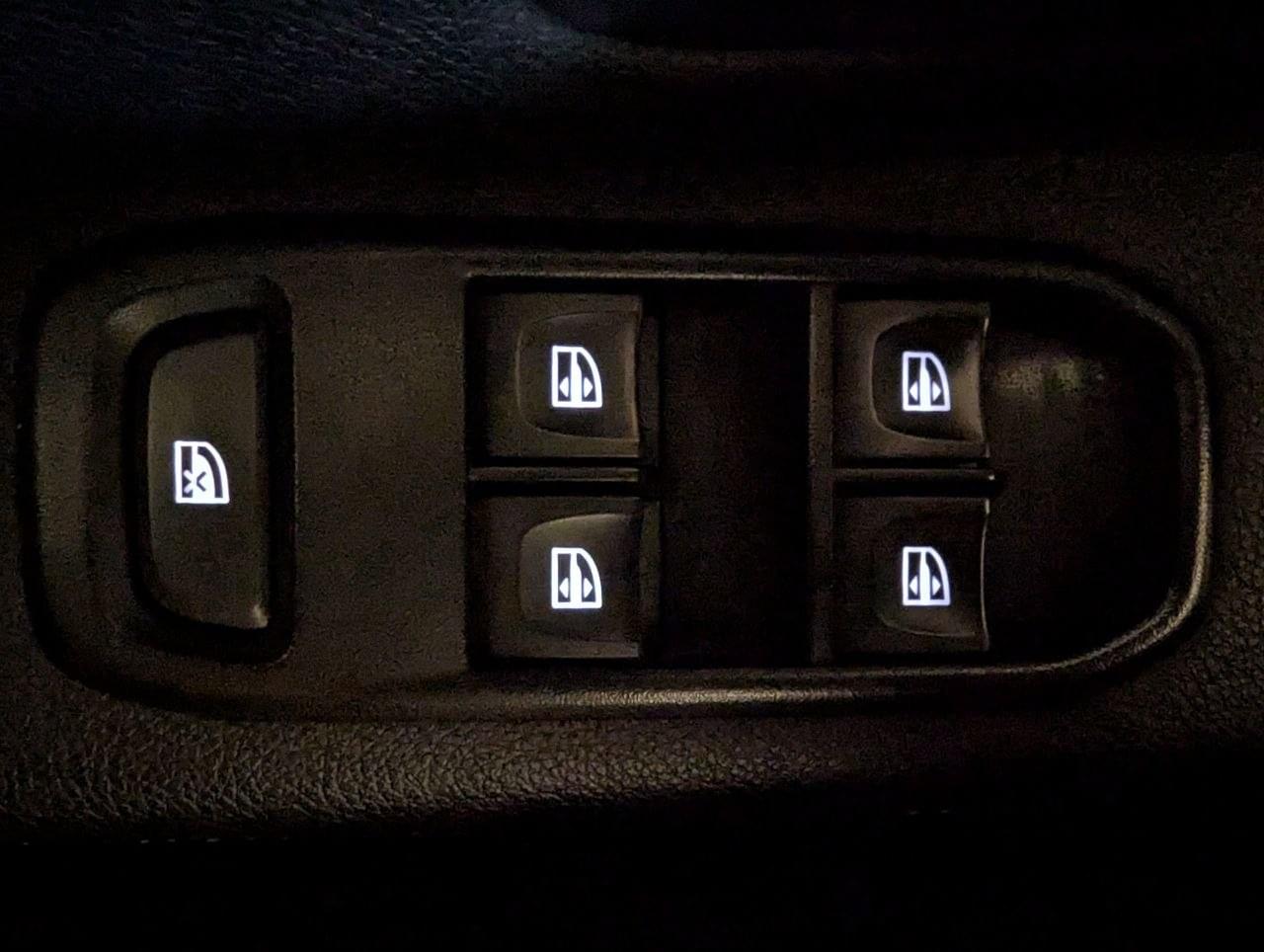 DACIA DUSTER PRESTIGE BLUE DCI 115CV 4X2 38 