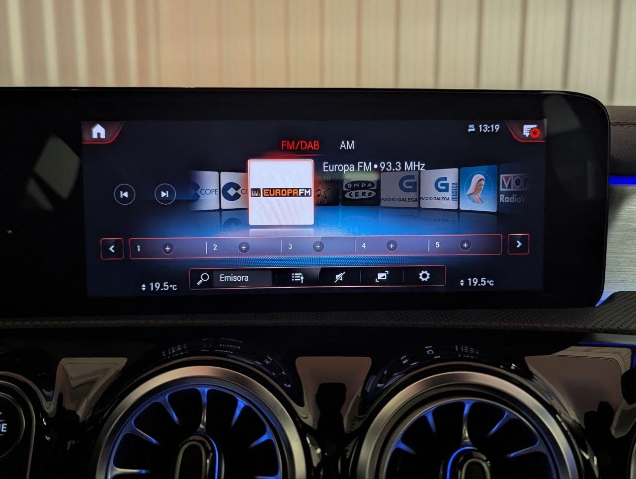 MERCEDES CLASE CLA 200 D SB AMG 150CV 44 