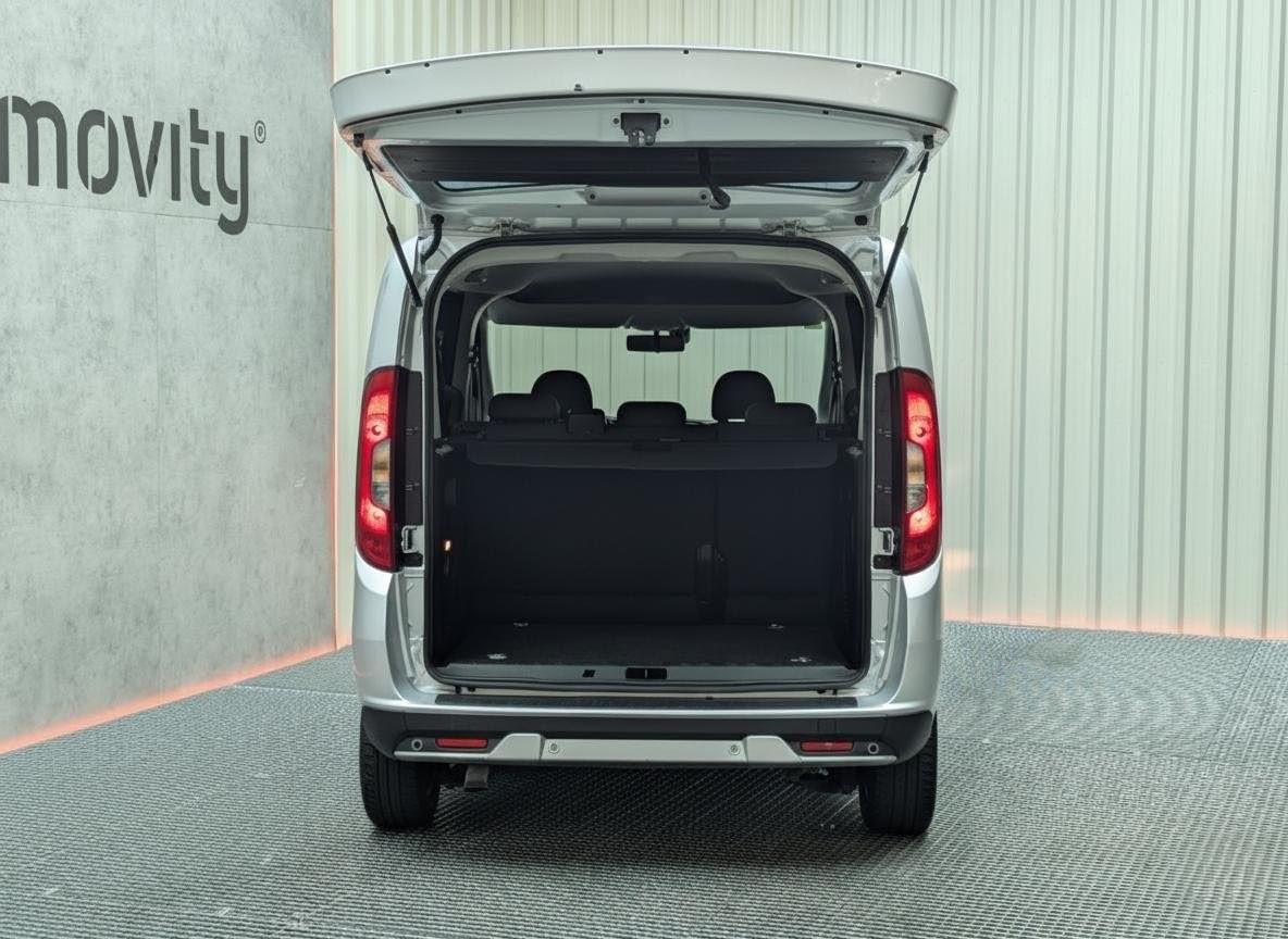FIAT DOBLO COMBI 1.6 MJT 120CV TREKKING N1 18 