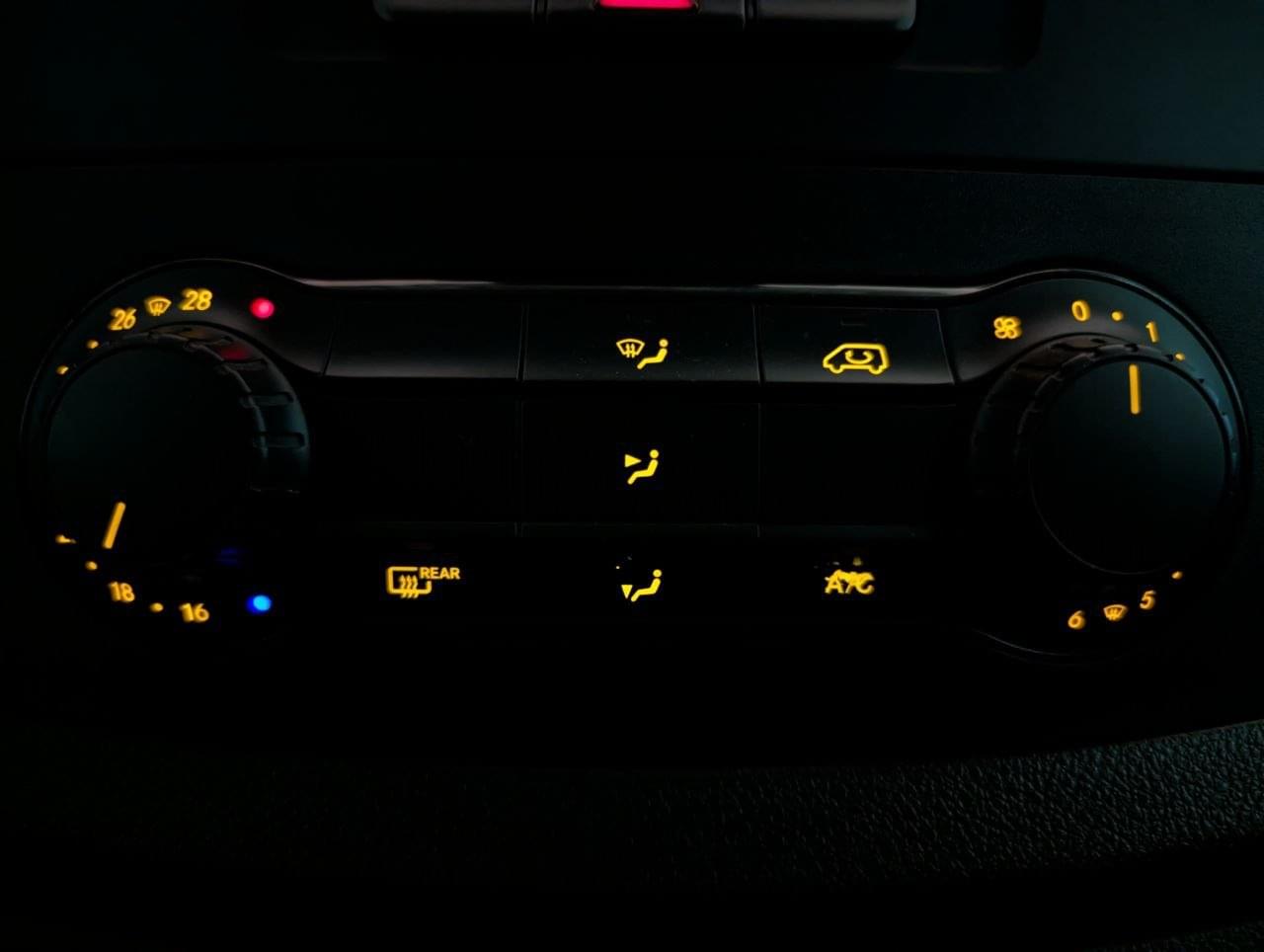 MERCEDES VITO 109 CDI 26