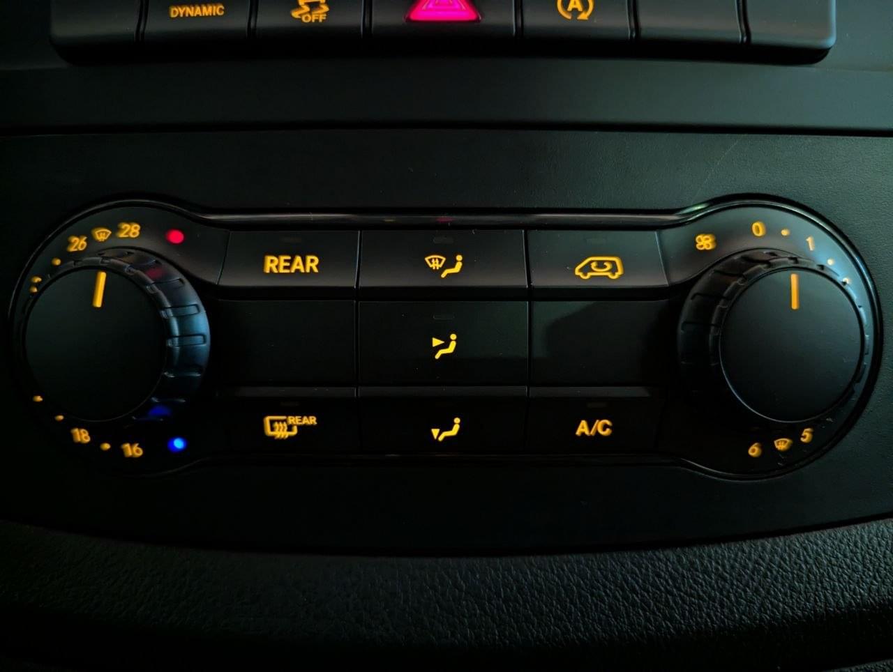 MERCEDES VITO TOURER 114 CDI 136CV 8 PLAZAS 29 