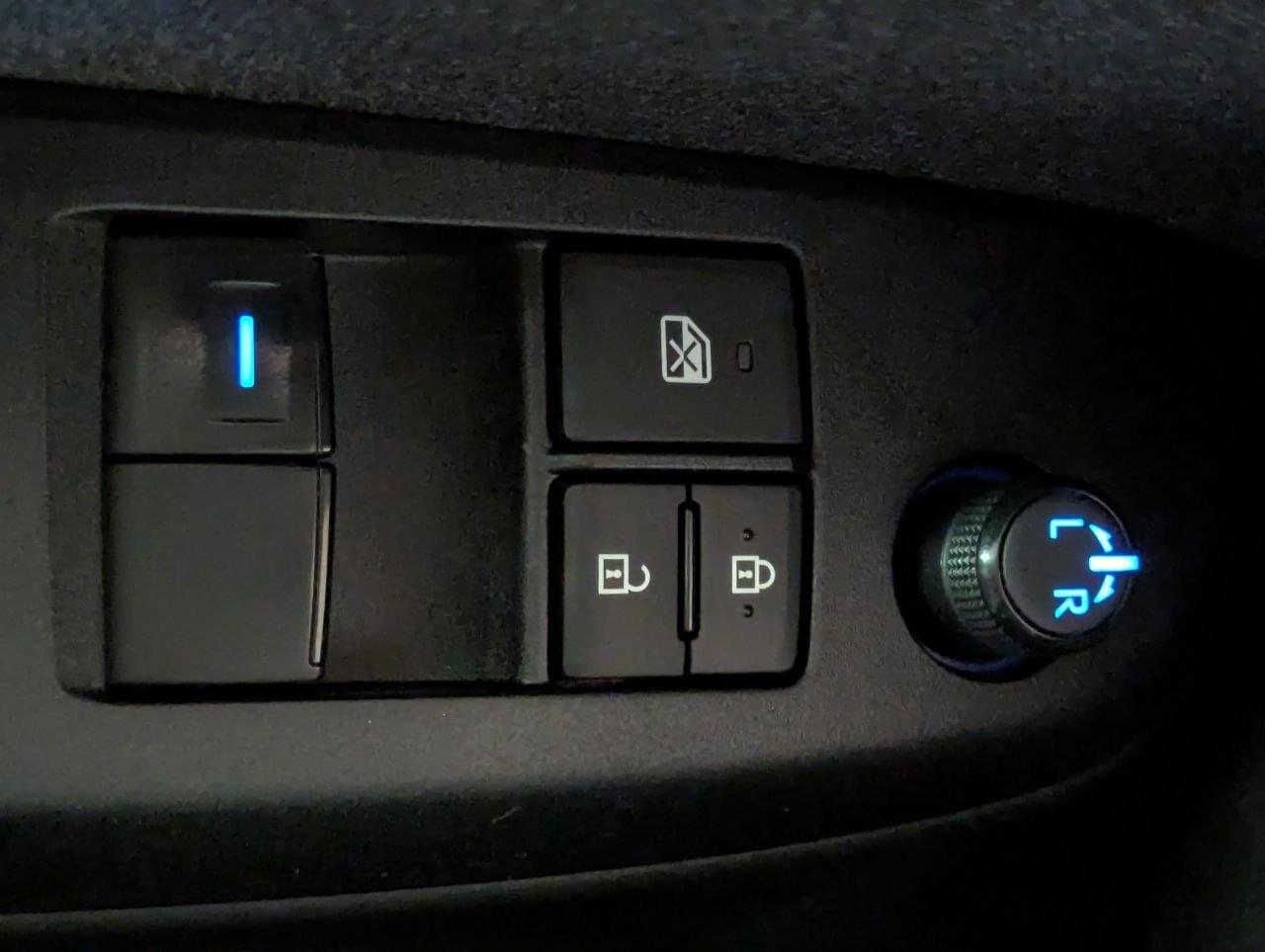 TOYOTA YARIS HIBRIDO 120H E-CVT 5P BUSINESS PLUS 37