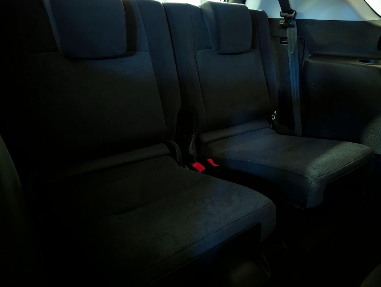 TOYOTA LAND CRUISER 2.8 D-4D 7PL GX 177CV 24 