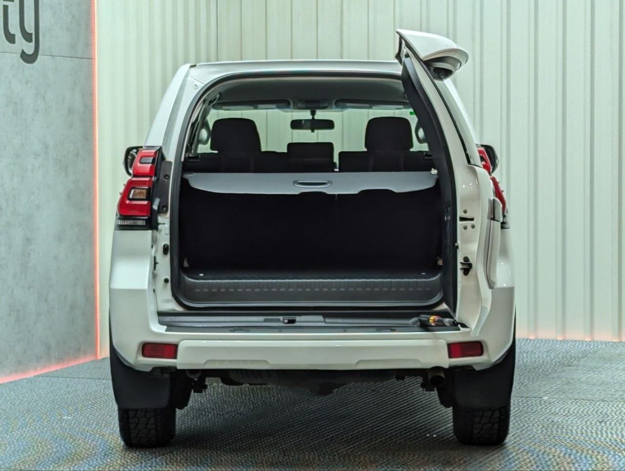 TOYOTA LAND CRUISER 2.8 D-4D 7PL GX 177CV 18 