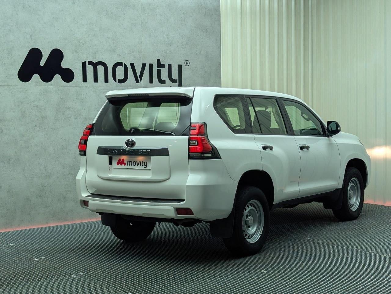 TOYOTA LAND CRUISER 2.8 D-4D 7PL GX 177CV 16 