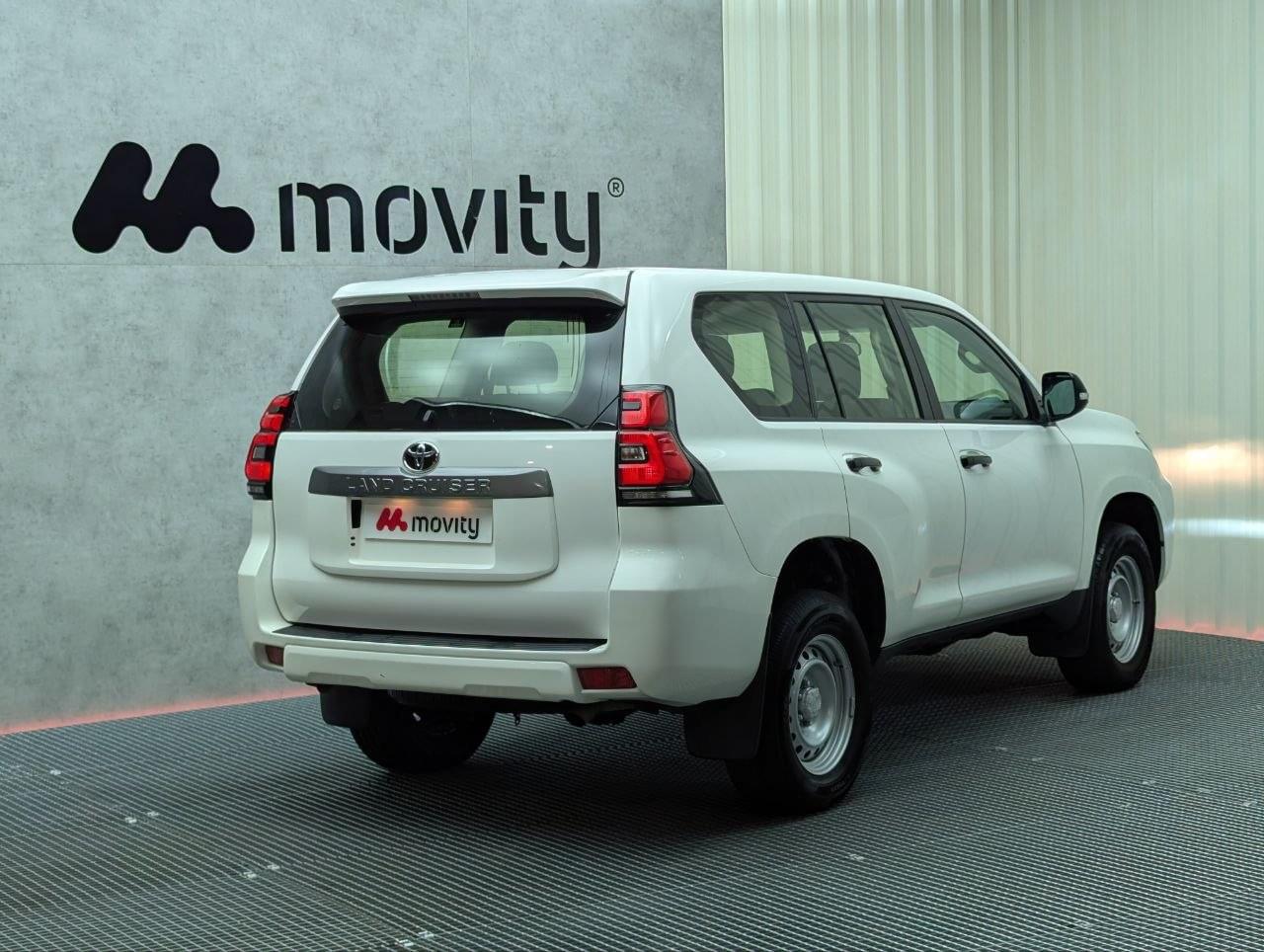 TOYOTA LAND CRUISER 2.8 D-4D 7PL GX 177CV 14