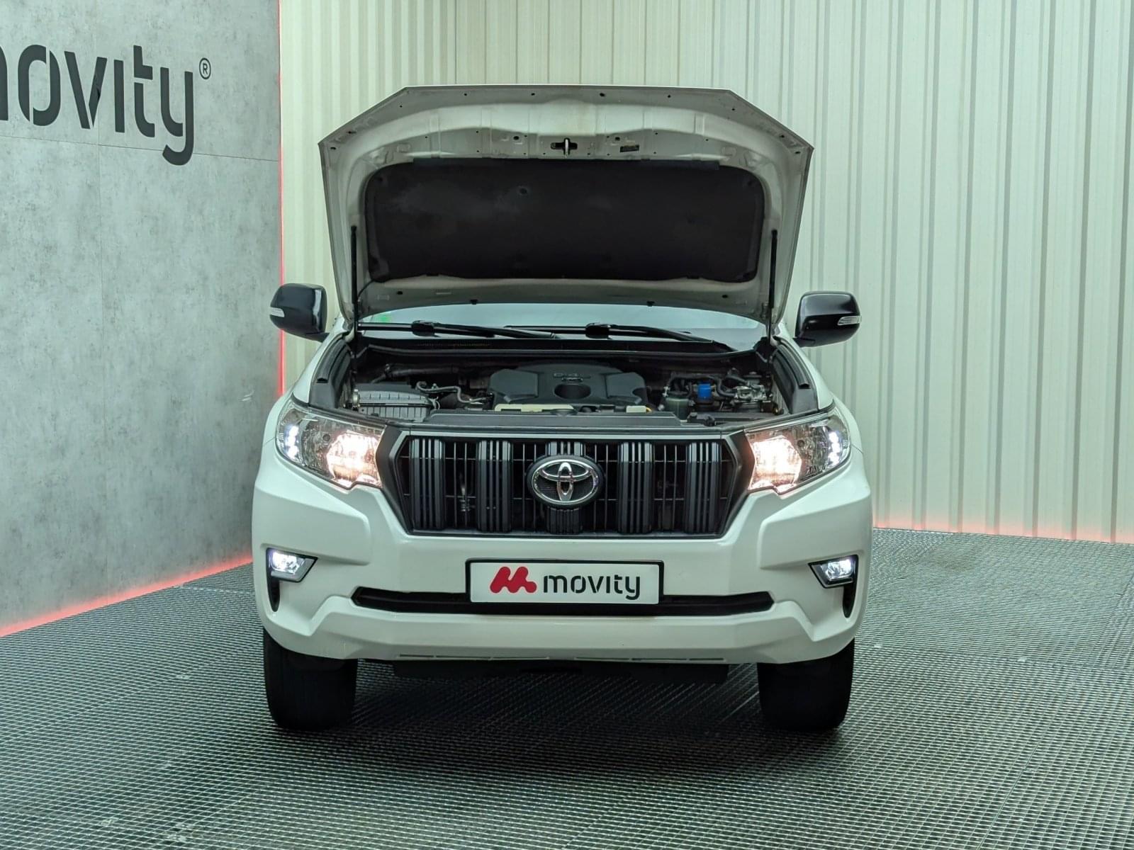 TOYOTA LAND CRUISER 2.8 D-4D 7PL GX 177CV 10