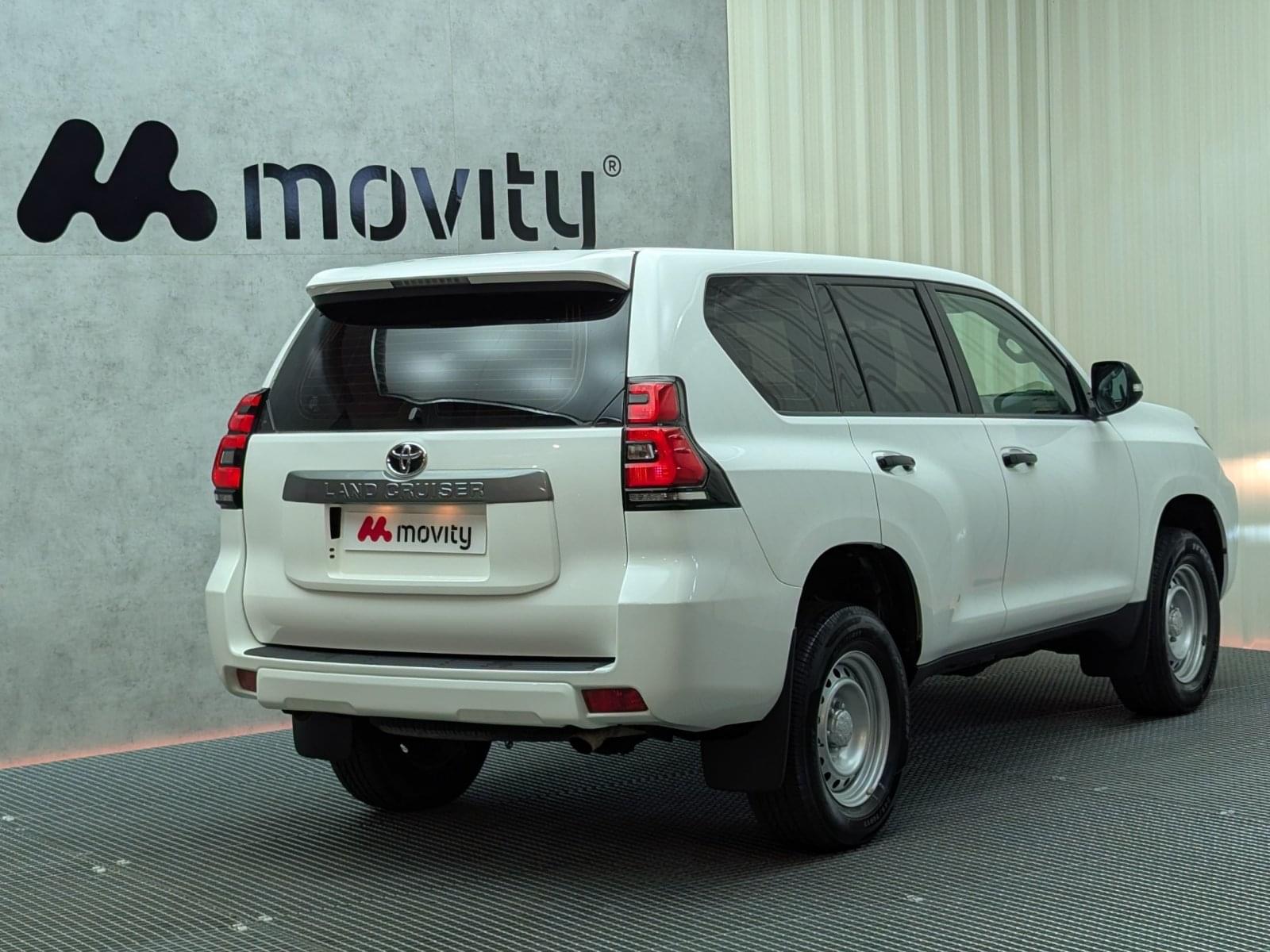 TOYOTA LAND CRUISER 2.8 D-4D 7PL GX 177CV 13