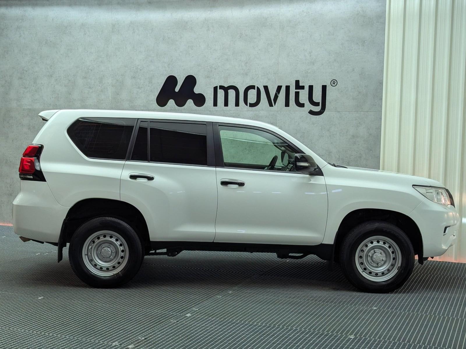 TOYOTA LAND CRUISER 2.8 D-4D 7PL GX 177CV 15