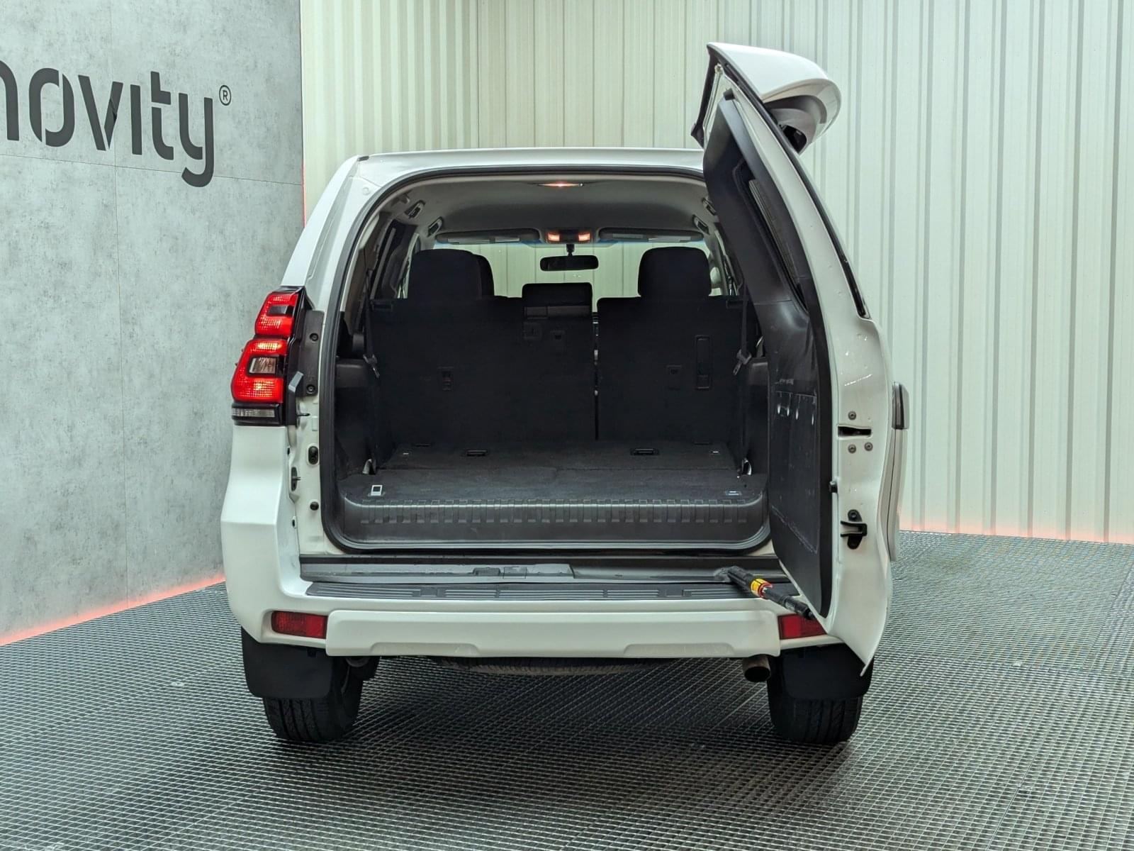 TOYOTA LAND CRUISER 2.8 D-4D 7PL GX 177CV 18