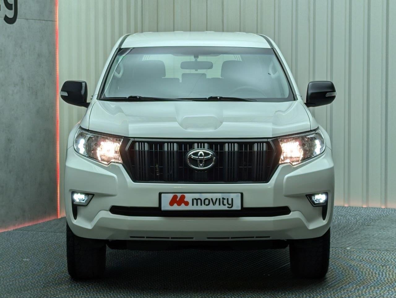 TOYOTA LAND CRUISER 2.8 D-4D 7PL GX 177CV 9 