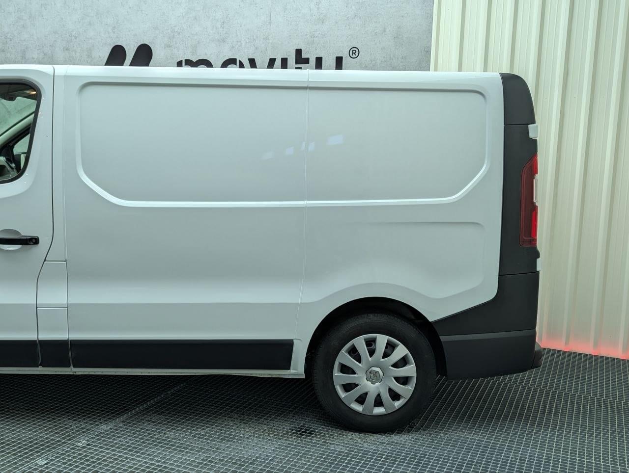 RENAULT TRAFIC FURGON 1.6DCI 125CV L1H1 8