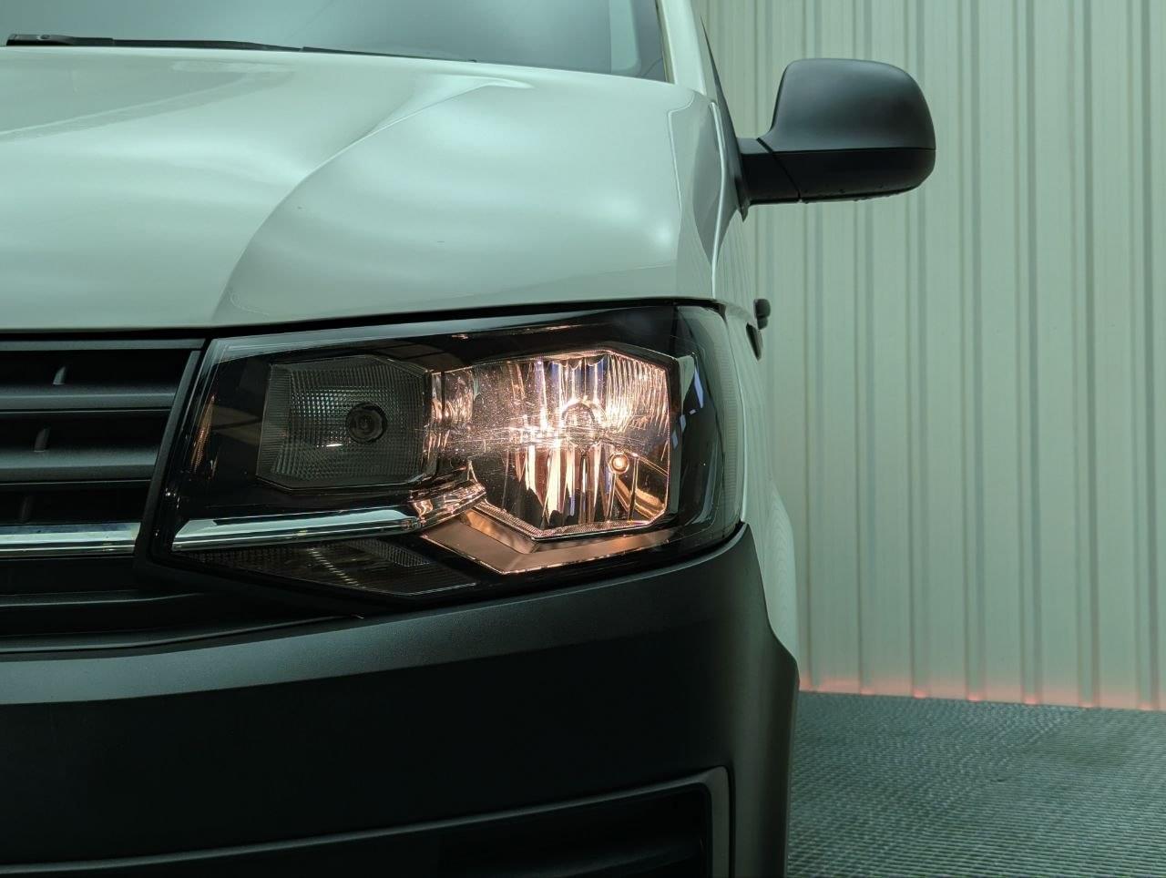 VOLKSWAGEN TRANSPORTER FURGON 2.0 TDI 102CV L1H1 5 