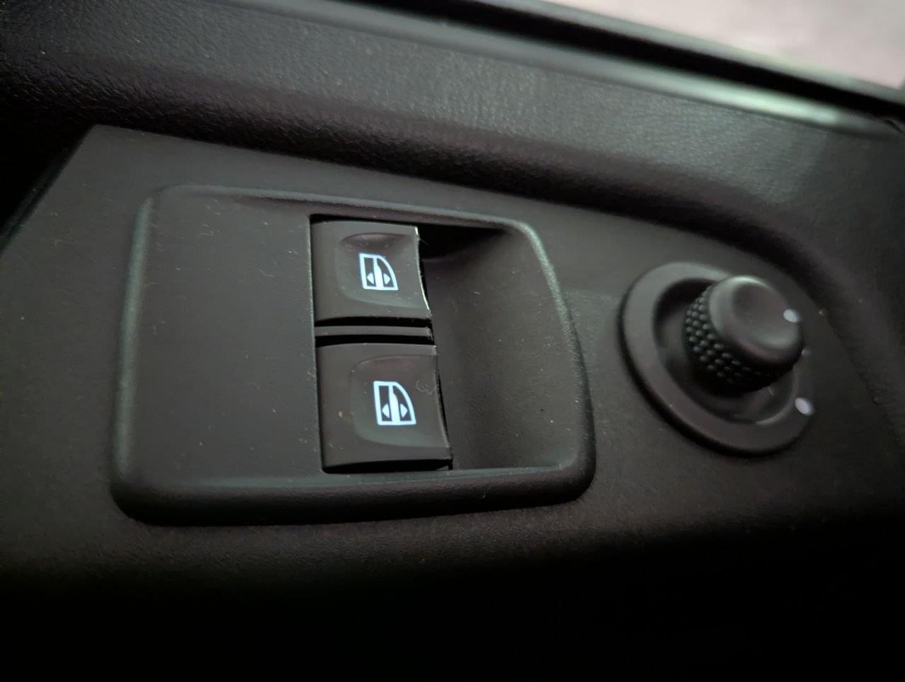 RENAULT TRAFIC FURGON 27 2.0 DCI 120CV L1H1 36 