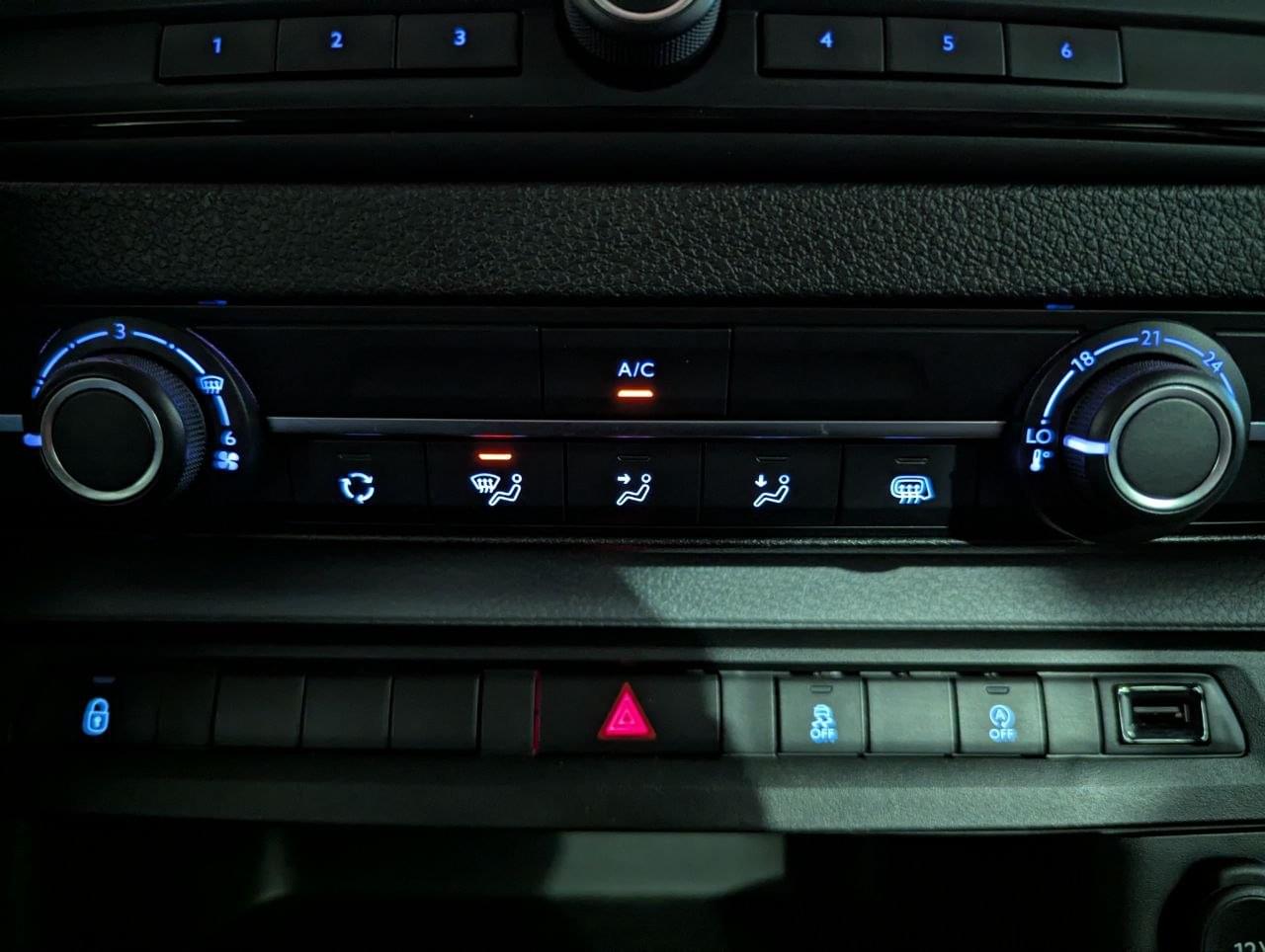 PEUGEOT EXPERT BLUE HDI 120CV DOBLE CABINA ABATIBLE PRO 28 