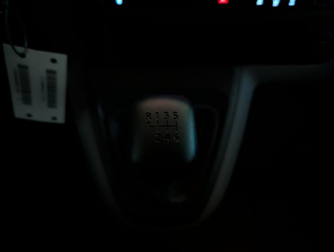 PEUGEOT EXPERT BlUEHDI 120CV 9 PLAZAS 28 