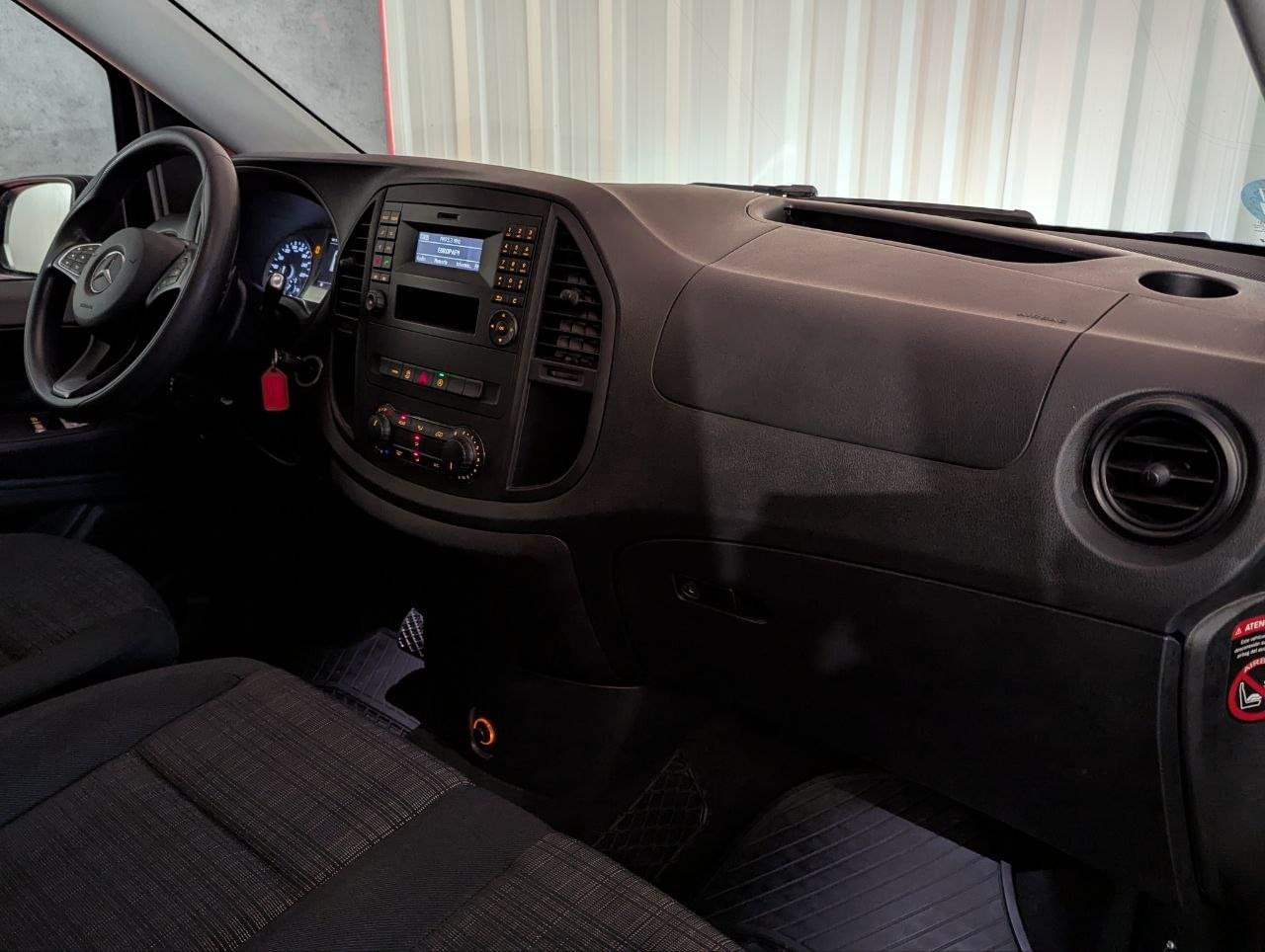 MERCEDES VITO TOURER 114 CDI 9 PLAZAS 21 