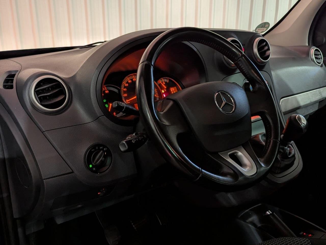 MERCEDES CITAN TOURER 111CDI 110CV 19 